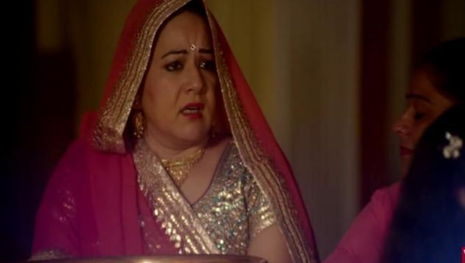 Ayesha Raza Celebrity Style In Bang Baaja Baaraat Episode 3 2016 From Episode 3 Charmboard Bir gün, anushka kendi şirketini kurmak istediğini ranveere anlatır. saree