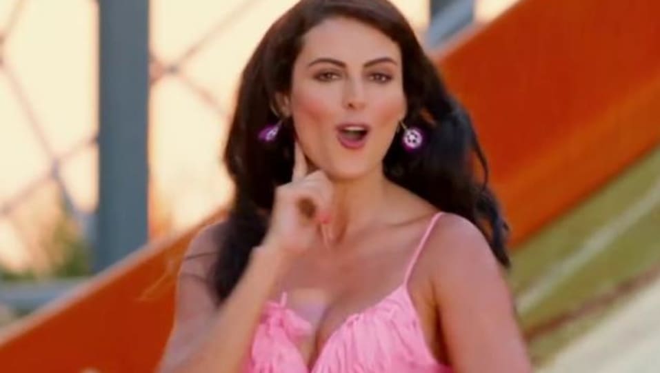 Mandana Karimi Celebrity Style In Oh Boy Kyaa Kool Hain Hum 3 2016 From Oh Boy Charmboard Kyaa kool hain hum 3 is, as the name suggests, the third in the series of kyaa. bikini