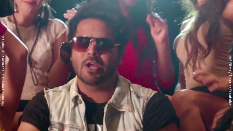 Actors Name Age Wiki Height Birth Place Career Details Birthday Bash Dilliwaali Zaalim Girlfriend 2015 Charmboard Get all the lyrics to songs by alfaaz and join the genius community of music scholars to learn the meaning behind the lyrics. birthday bash dilliwaali zaalim