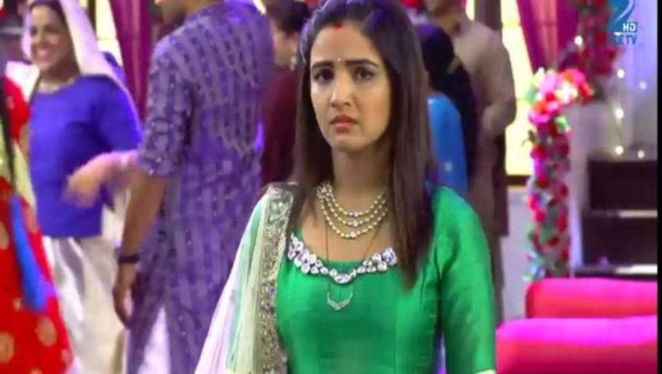 Jasmin Bhasin In Green Anarkali Outfit Celebrity Clothing Charmboard Jasmin bhasin feels zain imam is lucky to be with this. anarkali