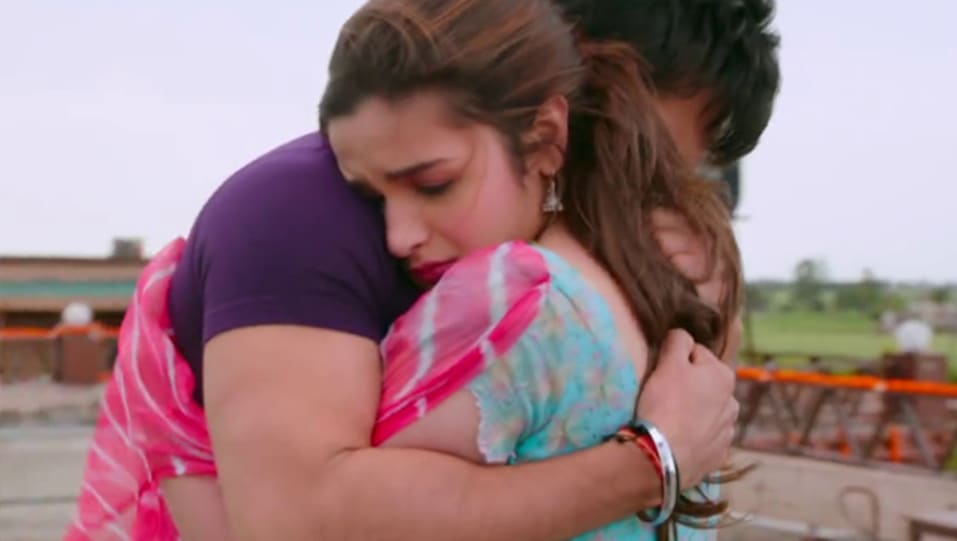 Alia Bhatt Celebrity Style In Samjhawaan Humpty Sharma Ki Dulhania 2014 From Samjhawaan Charmboard Kalank song ghar more pardesiya video song alia bhatt varun dhawan madhuri dixit kalank songs. kurta