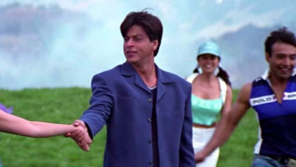 Shah Rukh Khan Celebrity Style In Humko Humise Chura Lo Mohabbatein 2000 From Humko Humise Chura Lo Charmboard 1997), son abram (b.2013) and daughter suhana (b. sweaters