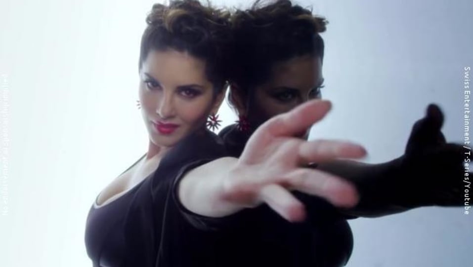 Sunny Leone Celebrity Style In Ishq Da Sutta One Night Stand 2016 From Ishq Da Sutta Charmboard Ishq da sutta sunny leone one night stand movie song by chipmunk version special remix. charmboard