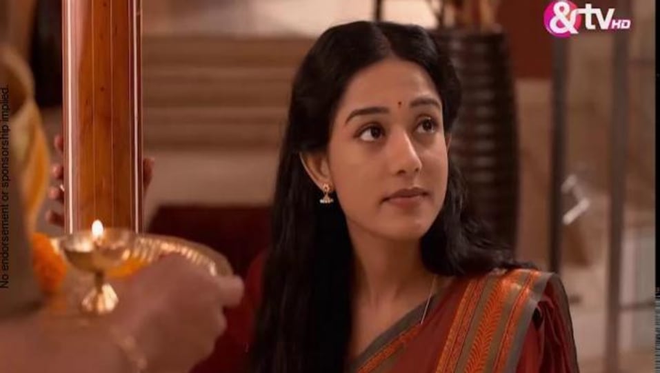 Amrita Rao Celebrity Style In Meri Awaaz Hi Pehchaan Hai Episode 52 2016 From Episode 52 Charmboard My voice is my identity) is an indian musical drama television series, which premiered on 7 march 2016 on &tv. charmboard