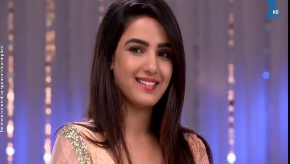 Jasmin Bhasin Celebrity Style In Tashan E Ishq Episode 247 2016 From Episode 247 Charmboard She made her film debut in the tamil film vaanam. anarkali