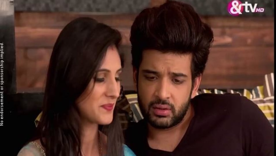 Karan Kundra Celebrity Style In Yeh Kahan Aa Gaye Hum Episode 176 2016 From Episode 176 Charmboard The time spent with your loved one is always special. tees