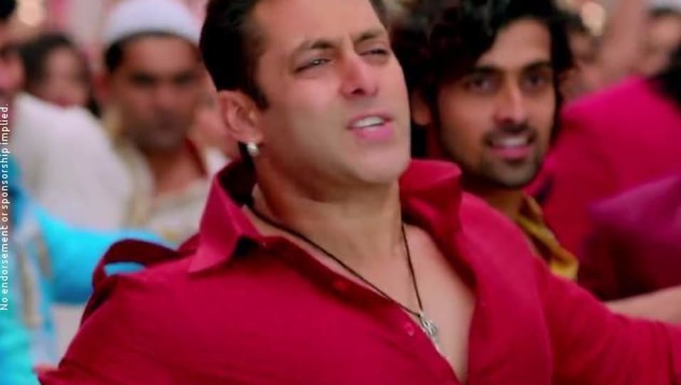 Salman Khan Celebrity Style In Aaj Ki Party Bajrangi Bhaijaan 2015 From Aaj Ki Party Charmboard