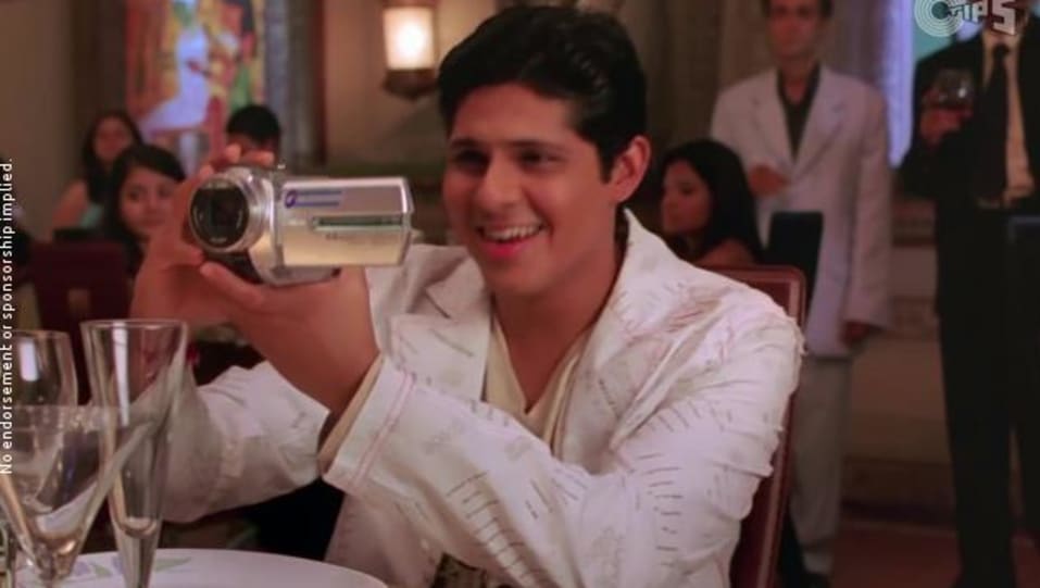 Vishal Malhotra Celebrity Style In Ek Din Teri Raahon Mein Naqaab 2007 From Ek Din Teri Raahon Mein Charmboard Watch akshaye khanna & urvashi sharrma's all time romantic number 'ek din teri raahon mein' from their starrer thriller movie 'naqaab', sung in the melodious vocals of javed ali. charmboard