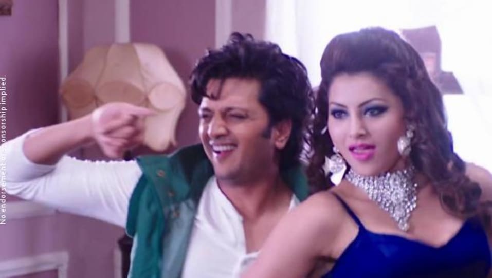 Riteish Deshmukh In Green Jacket Outfit Celebrity Clothing Charmboard He is the son of late. tees