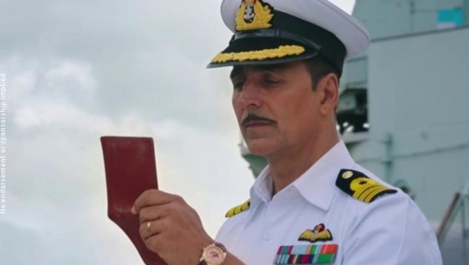 Actors Name Age Wiki Height Birth Place Career Details Tay Hai Rustom 2016 Charmboard Chuyện phim kể về anh chàng sĩ quan hải quân rustom pavri và những rắc rối anh gặp phải trong chuyến về thăm gia đình. charmboard