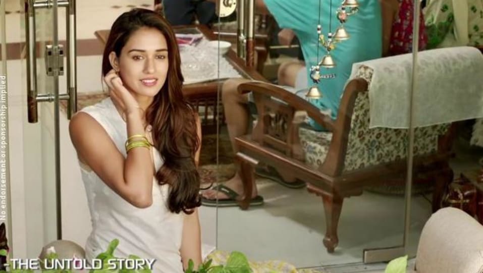 Actors Name Age Wiki Height Birth Place Career Details Phir Kabhi M S Dhoni The Untold Story 2016 Charmboard Do you know who is ms dhoni s first girlfriend watch video. phir kabhi m s dhoni