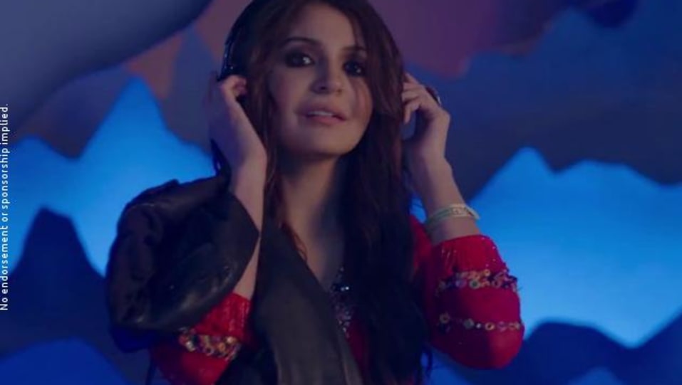 Celebrity Hairstyle of Anushka Sharma from The Breakup Song, Ae Dil Hai  Mushkil, 2016 | Charmboard