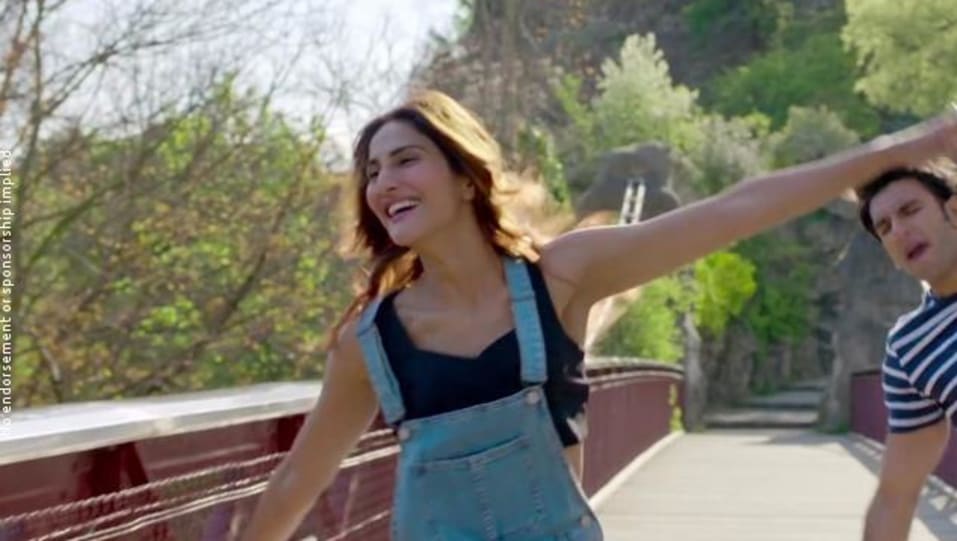 Vaani Kapoor In Blue Dungarees Outfit Celebrity Clothing Charmboard Loving vaani kapoor's look in befikre? charmboard