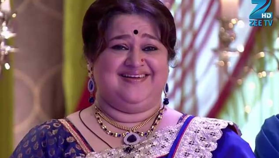 Supriya Shukla Celebrity Style In Kumkum Bhagya Episode 346 2015 From Episode 346 Charmboard .hinditvserial_ #kumkumbhagya kumkum bhagya' is a show following the life of a punjabi matriarch sarla arora who runs a marriage hall and lives with the she teaches at a college to ensure that her mother sarla's meager earnings from the 'kumkum bhagya' marriage hall never fall short in. saree