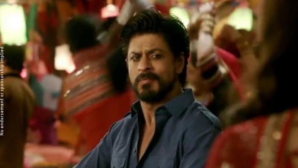 Shah Rukh Khan Celebrity Style In Udi Udi Jaye Raees 2017 From Udi Udi Jaye Charmboard 1 adet (minimum sipariş miktarı). kurtapyjamaset