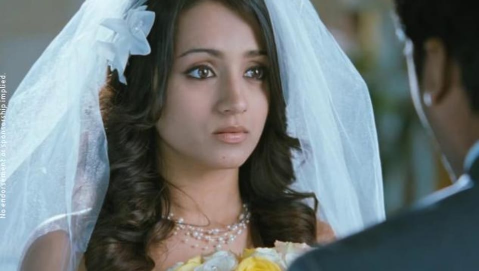 trisha-krishnan-in-anbil-avan-vinnaithaa