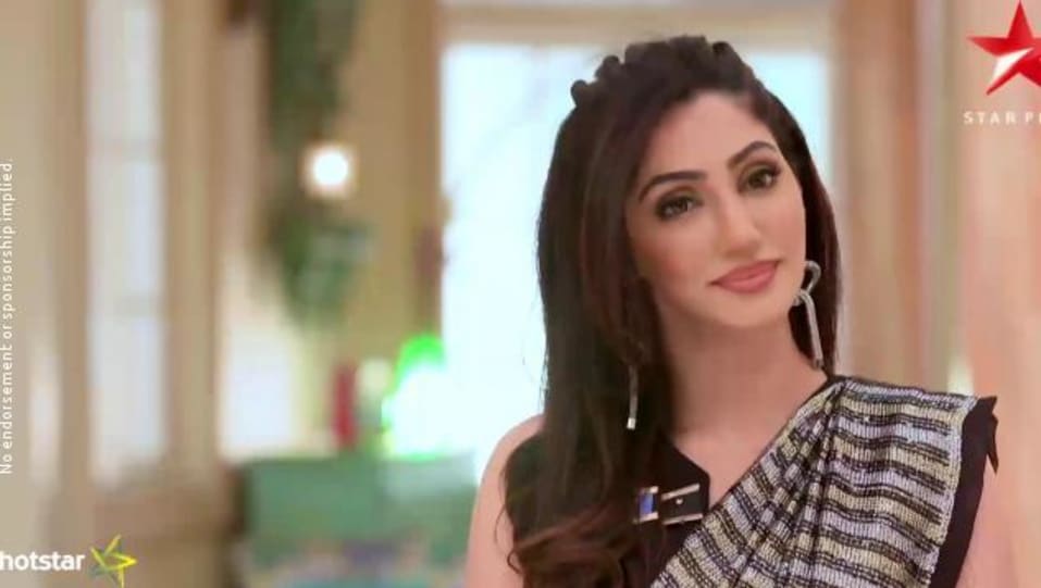 Actors Name Age Wiki Height Birth Place Career Details Ishqbaaaz Episode 201 2017 Charmboard Svetlana comes out on hearing the noise and activates the bomb. ishqbaaaz episode 201