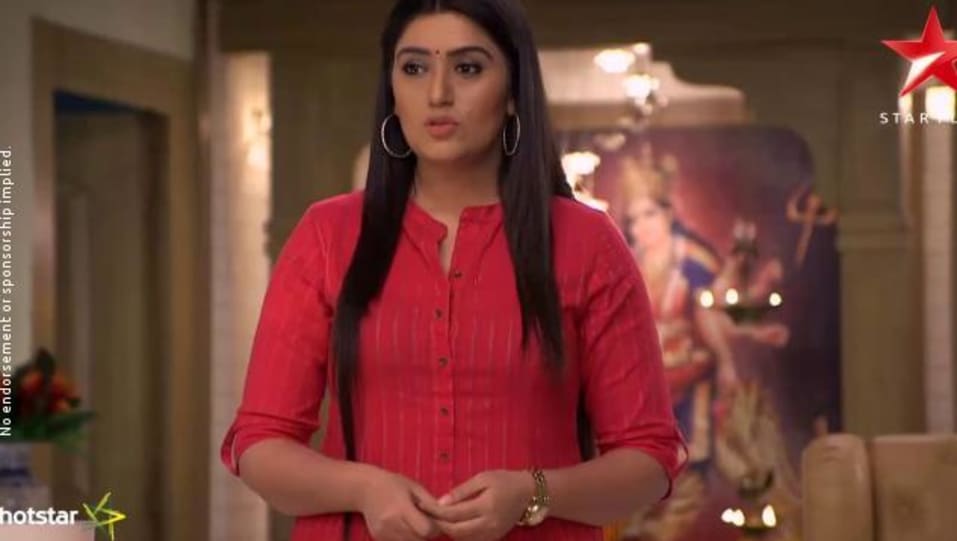 Actors Name Age Wiki Height Birth Place Career Details Ye Hai Mohabbatein Episode 1064 2017 Charmboard But here, the person in question is yhm's simmi aka shireen mirza. charmboard