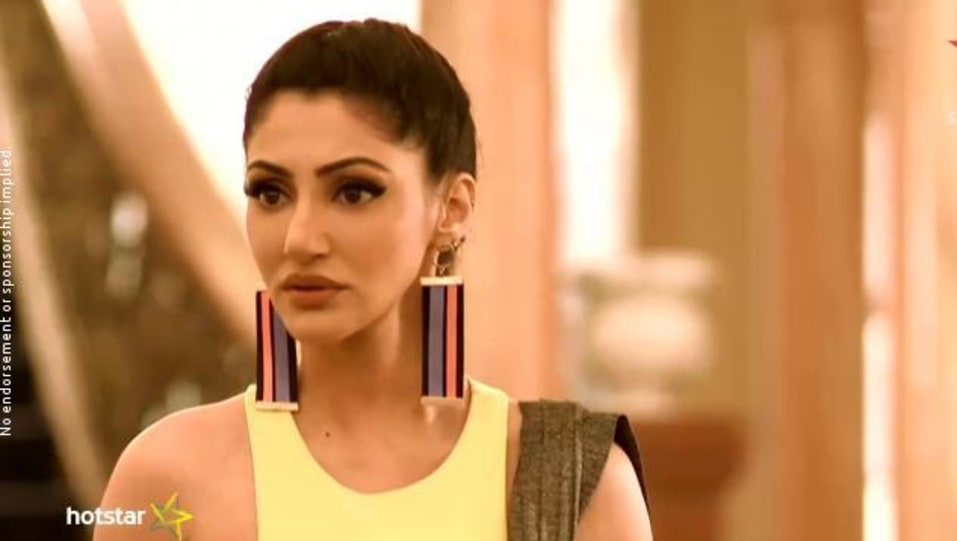 Actors Name Age Wiki Height Birth Place Career Details Ishqbaaaz Episode 208 2017 Charmboard Reyhna malhotra is an indian television actress who has worked in serials like television shows jamai raja, ishqbaaz, manmohini. ishqbaaaz episode 208
