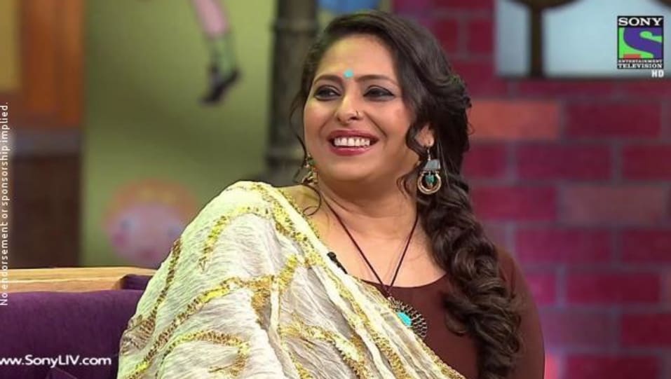Geeta Kapoor In White Dupatta Outfit Celebrity Clothing Charmboard Geeta kapur is a renowned choreographer. kurta