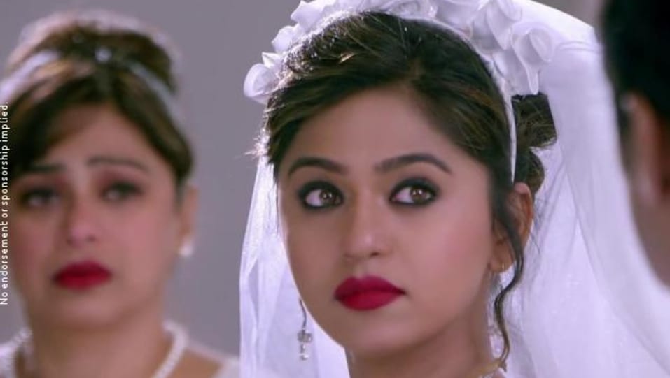 Mrunmayee Deshpande Celebrity Style In Antaricha Rubik S Cube 2017 From Antaricha Charmboard We see the common people having their wedding ceremonies in filmy style, with all the dance & music. dress