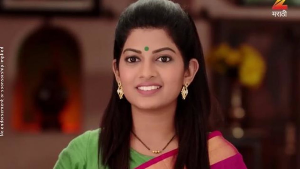 Dhanashri Kadgaonkar Celebrity Style In Tuzhat Jeev Rangala Episode 159 2017 From Episode 159 Charmboard Zeemarathi presents #marathitvserial_#tuzhatjeevrangala tuzhyat jeev rangala is the love story of rana and anjali. saree