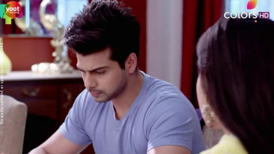 Siddharth Shivpuri Celebrity Style In Sasural Simar Ka Episode 1797 2017 From Episode 1797 Charmboard Her life takes a sharp turn when her passion for dancing clashes with the conservative values of the middle class. charmboard