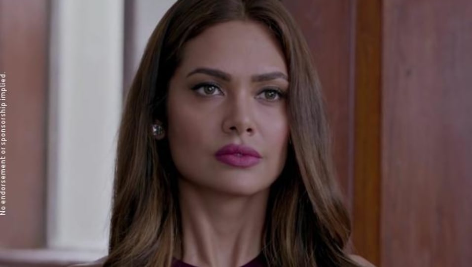 Esha Gupta Celebrity Style In Seedha Saadha Commando 2 2017 From Seedha Saadha Charmboard Reliance entertainment & jayantilal gada (pen) in association with sunshine pictures pvt ltd presents vipul amrutlal shah's commando 2. jumpsuit