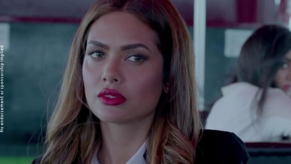 Esha Gupta Celebrity Style In Seedha Saadha Commando 2 2017 From Seedha Saadha Charmboard Tere dil mein | vidyut jammwal, adah sharma, esha gupta, freddy daruwala, armaan malik. casualshirts