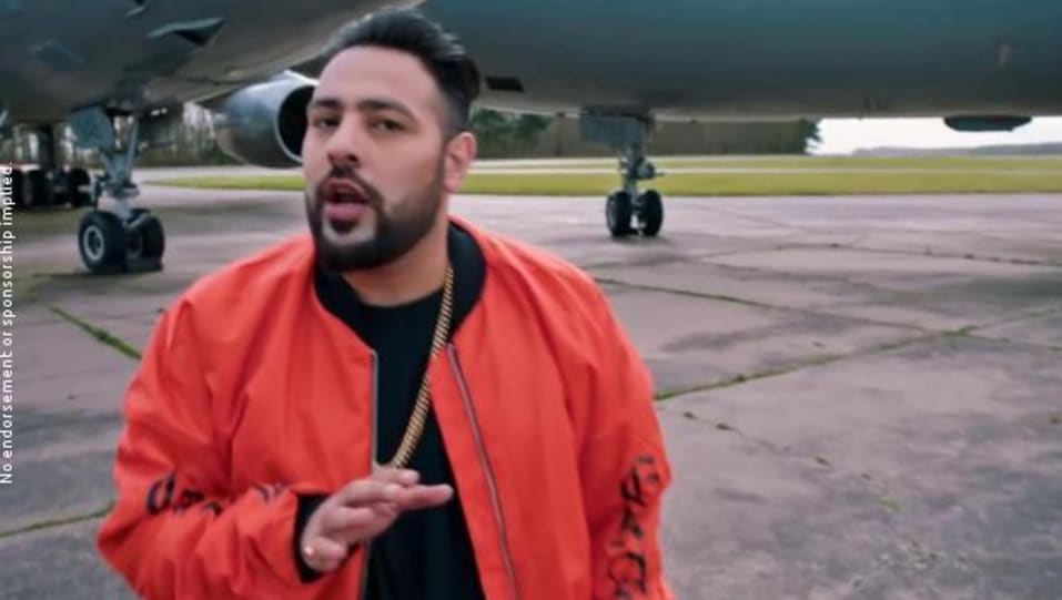 Badshah In Orange Jacket Outfit Celebrity Clothing Charmboard Everything fashion related is about to be explored according to the recent catalogues and collections. tees