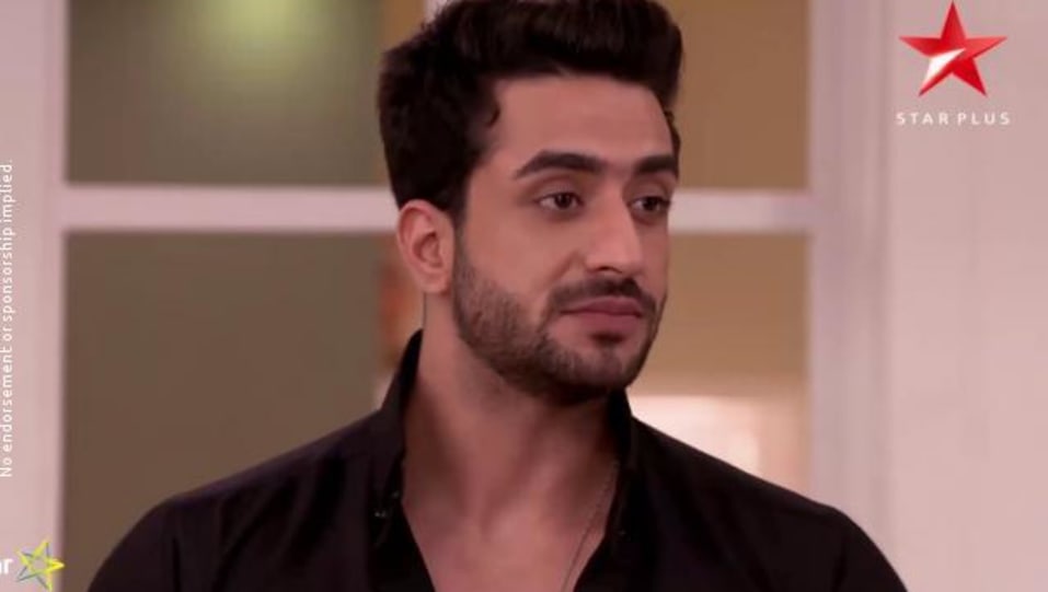 Aly Goni Celebrity Style In Ye Hai Mohabbatein Episode 1124 2017 From Episode 1124 Charmboard Aly goni lifestyle 2020, income, age, family, girlfriend, height, real life watch life story of aly goni from his childhood, to being homeless in mumbai, struggle success, lovelife and more in our. casualshirts
