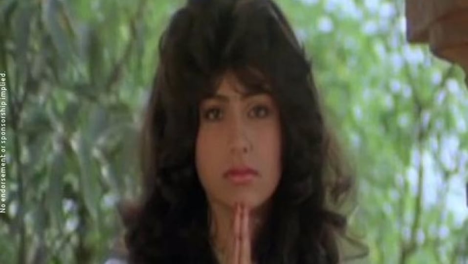 Actors Name Age Wiki Height Birth Place Career Details Waada Raha Sanam Khiladi 1992 Charmboard Ayesha jhulka weight is 60 kgs/ (132 lbs). waada raha sanam khiladi 1992