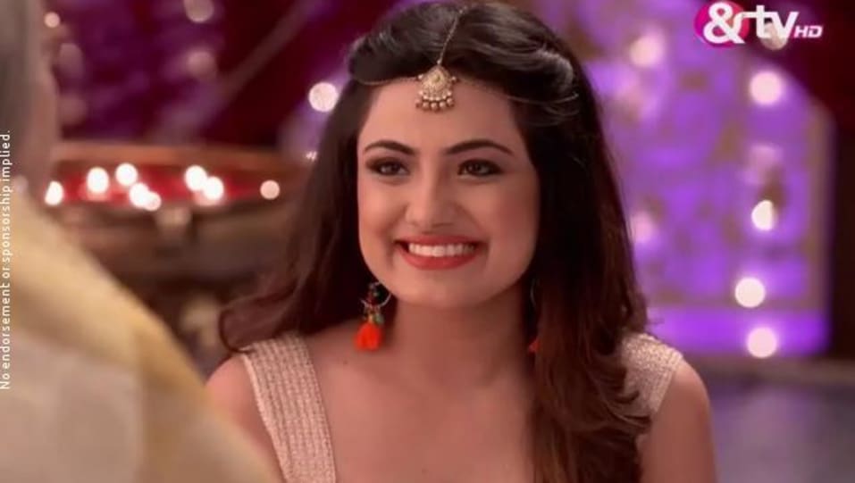 Shritama Mukherjee Celebrity Style In Ek Vivah Aisa Bhi Episode 79 2017 From Episode 79 Charmboard Actress who portrayed the morally ambiguous vinnie on channel v's best friends forever. tunic