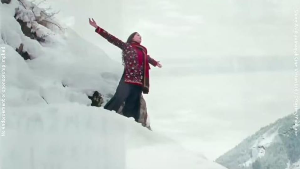 Nargis Fakhri Celebrity Style In Phir Se Udd Chala Rockstar 2011 From Phir Se Udd Chala Charmboard Pernia qureshi for monika nidhii. jacket