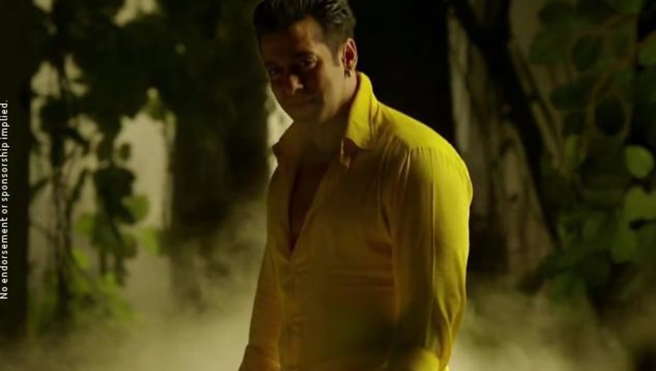 Salman Khan Celebrity Style In Hangover Kick 2014 From Hangover Charmboard Salman khan, meet bros anjjan, shreya ghoshal music: casualshirts