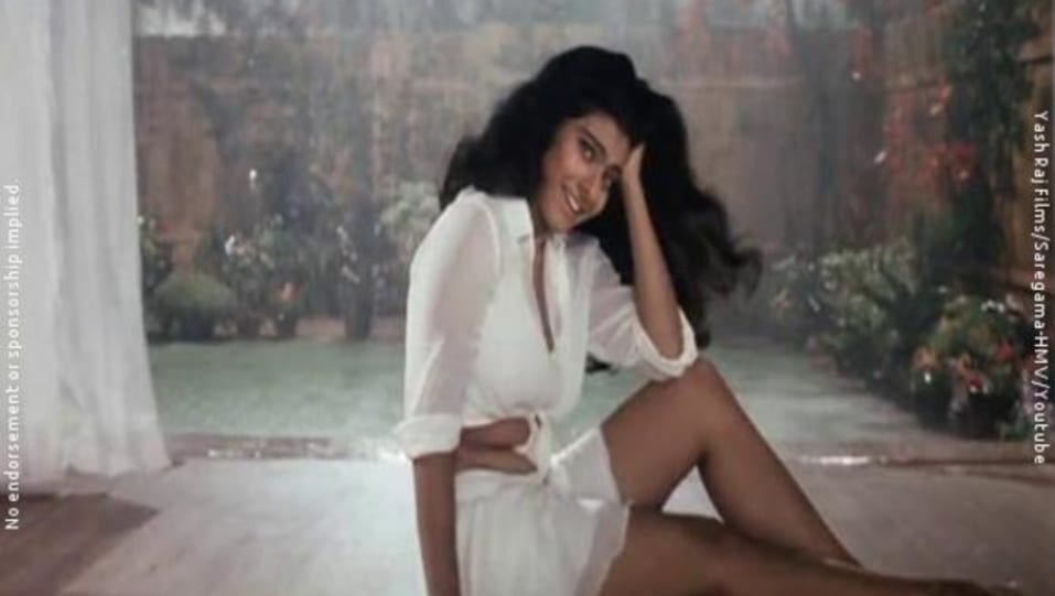 Kajol Celebrity Style In Mere Khwabon Mein Jo Aaye Dilwale Dulhania Le Jayenge 1995 From Mere Khwabon Mein Jo Aaye Charmboard Temukan lagu terbaru favoritmu hanya di lagu 123 stafaband planetlagu. blouse