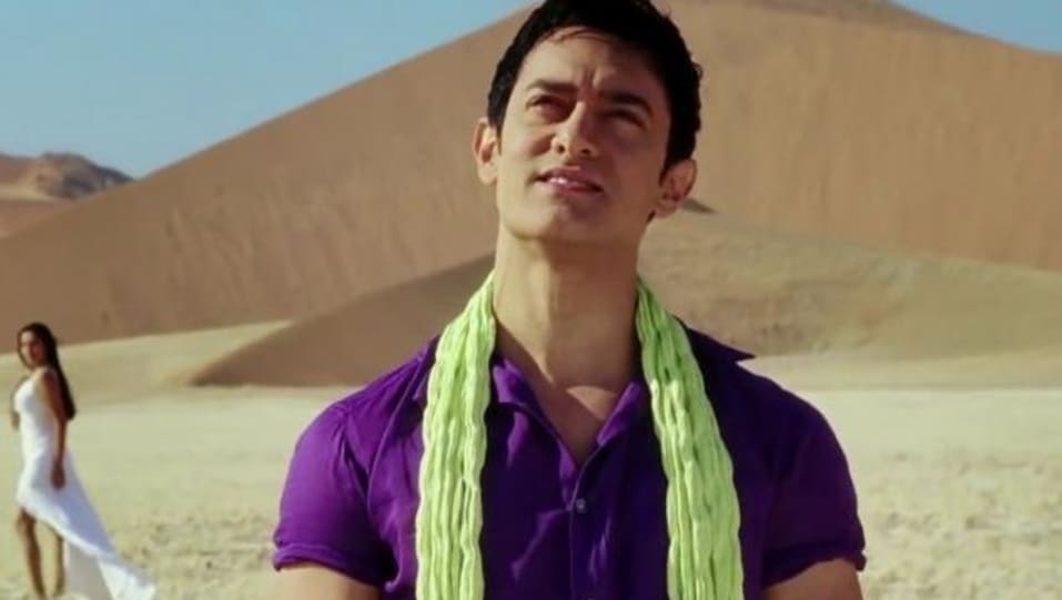 Aamir Khan Celebrity Style In Guzarish Ghajini 2008 From Guzarish Charmboard Yakın zamanda evlenmeyi düşünen çift korkunç bir saldırıya maruz kalır. casualshirts