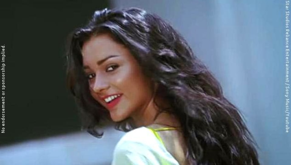 Actors Name Age Wiki Height Birth Place Career Details Hosanna Ekk Deewana Tha 2012 Charmboard Namik paul as shiv and kk, donal bisht as sharanya and radhika, vikram singh chauhan as vyom and akash, shivani surve as shivani, jaswinder gardner as madhavi bedi. charmboard
