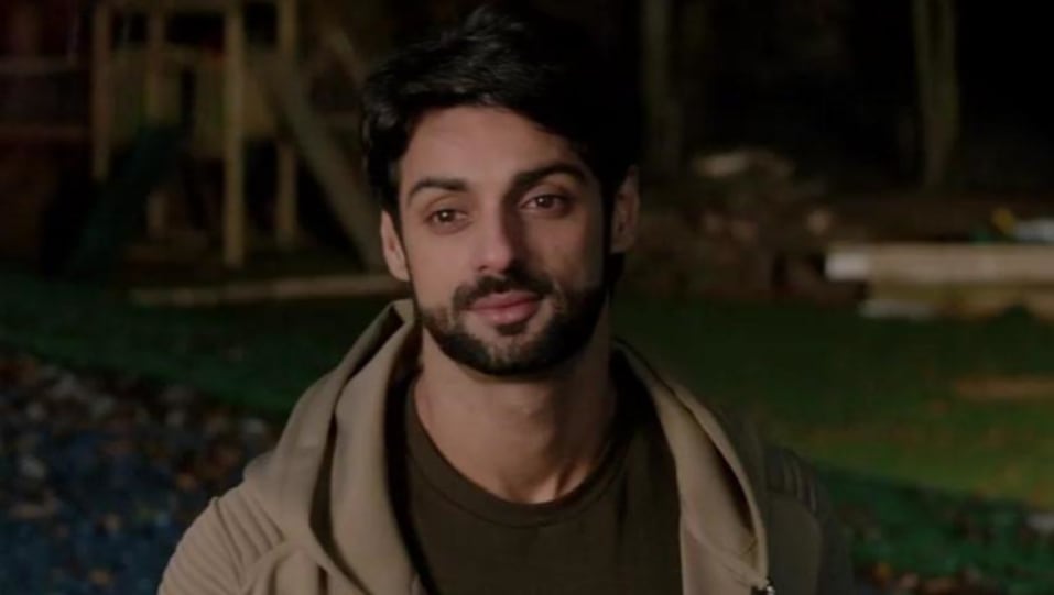 Karan Wahi Jewellery Accessories from Badnaamiyan, Hate Story 4, 2018  Celebrity Jewellery | Charmboard
