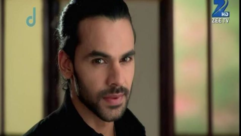 Ankit Raj Jewellery Accessories From Qubool Hai Episode 763 2015 Celebrity Jewellery Charmboard Qubool hai is one of those shows which managed to carve a special place in the heart of it's viewers during it's…