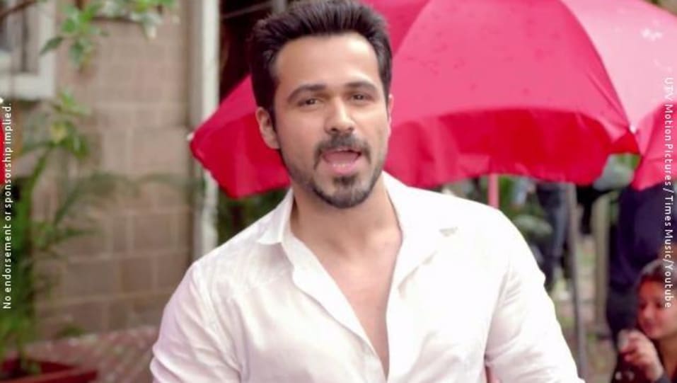 Emraan Hashmi In Grey Jeans Outfit Celebrity Clothing Charmboard Raja natwarlal will be the first emraan hashmi film his son will watch. casualshirts