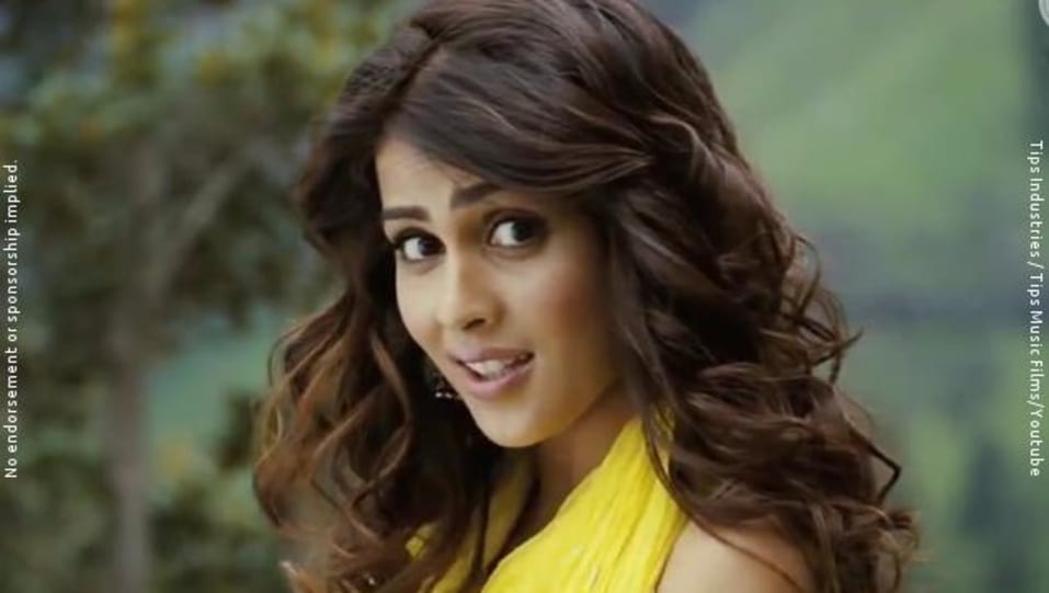 Genelia D Souza Celebrity Style In Tu Mohabbat Hai Tere Naal Love Ho Gaya 2012 From Tu Mohabbat Hai Charmboard kurti