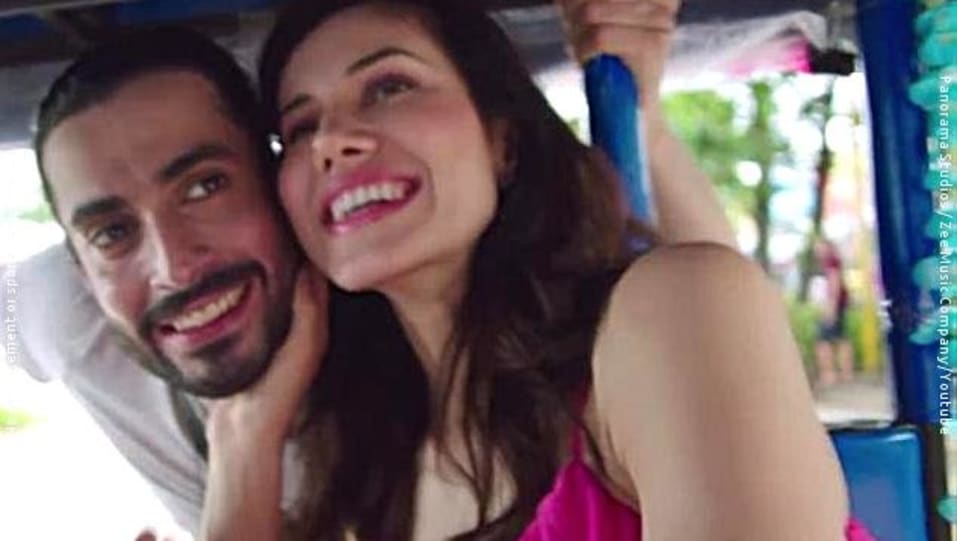 Sonalli Sehgall Celebrity Style In Heeriye Pyaar Ka Punchnama 2 2015 From Heeriye Charmboard An amazing song from movie pyaar ka punchnama 2. charmboard