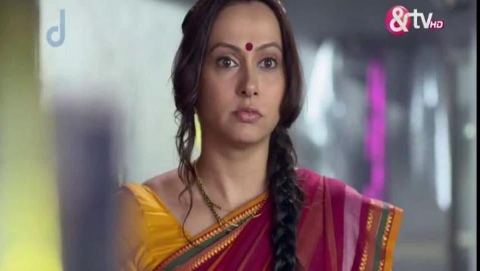 Actors Name Age Wiki Height Birth Place Career Details Yeh Kahan Aa Gaye Hum Episode 1 2015 Charmboard She currently plays uma singh sooryavanshi in the tv series qayamat ki raat and lives at chembur. charmboard