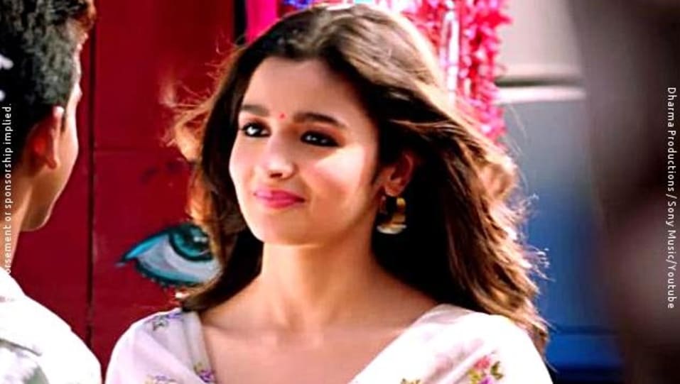 Alia Bhatt Celebrity Style In Emotional Fool Humpty Sharma Ki Dulhania 2014 From Emotional Fool Charmboard Might lend a peek into. kurta
