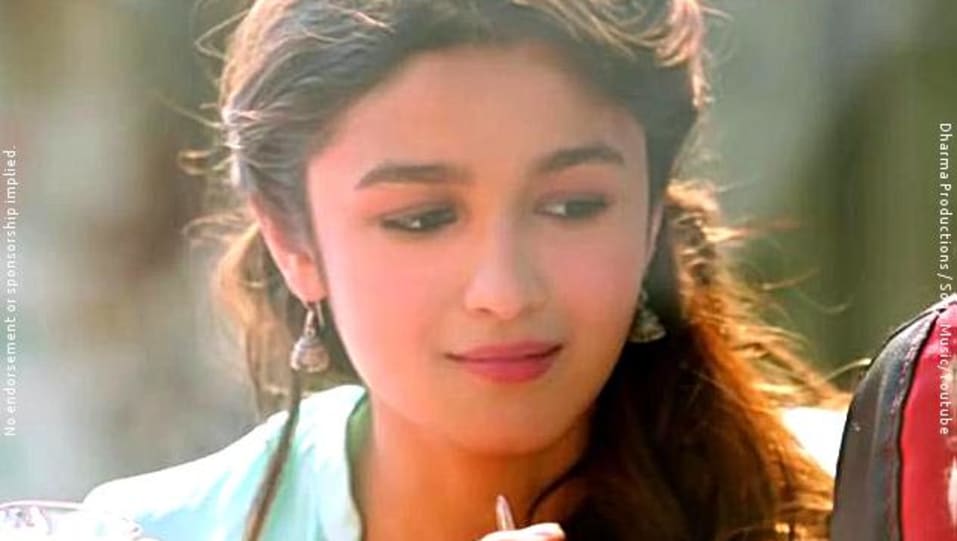Celebrity Makeup Of Alia Bhatt From Emotional Fool Humpty Sharma Ki Dulhania 2014 Charmboard Here's a makeup tutorial inspired by alia bhatt's song saturday saturday from the recently released film humpty sharma ki dulhania.