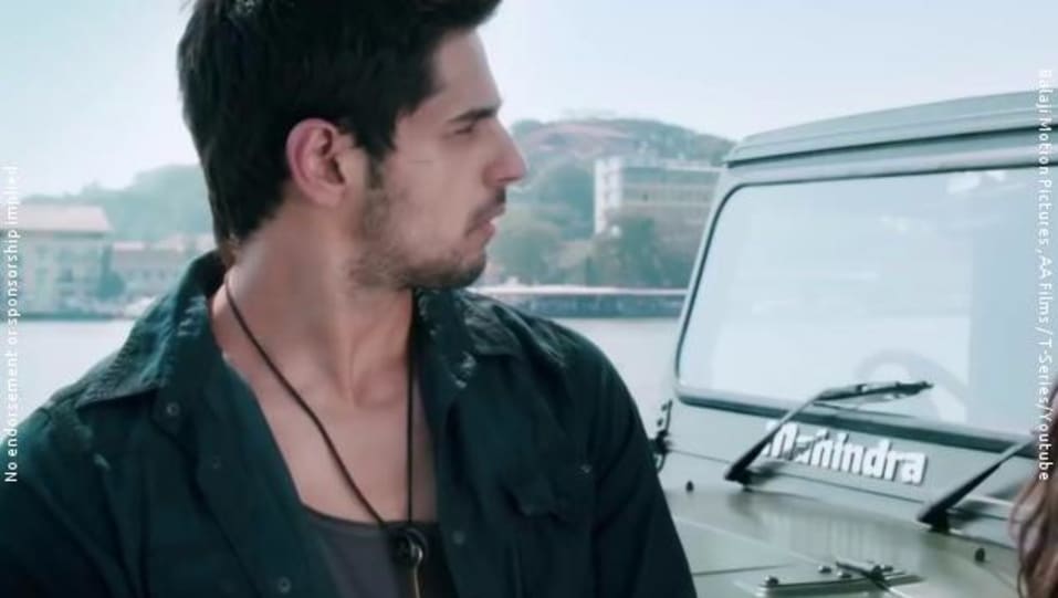 Sidharth Malhotra Celebrity Style In Zaroorat Ek Villain 2014 From Zaroorat Charmboard Istoriya o zhestokom i bezzhalostnom parne po imeni guru, kotoriy rabotaet na politika. tops