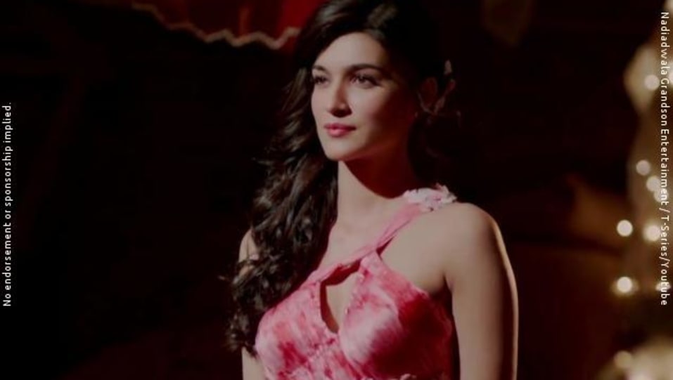 Actors Name Age Wiki Height Birth Place Career Details Rabba Heropanti 2014 Charmboard Please add to it, or discuss it at the etymology scriptorium.) heropanti (uncountable).