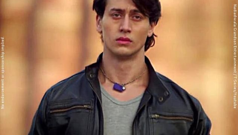 tiger shroff jacket price