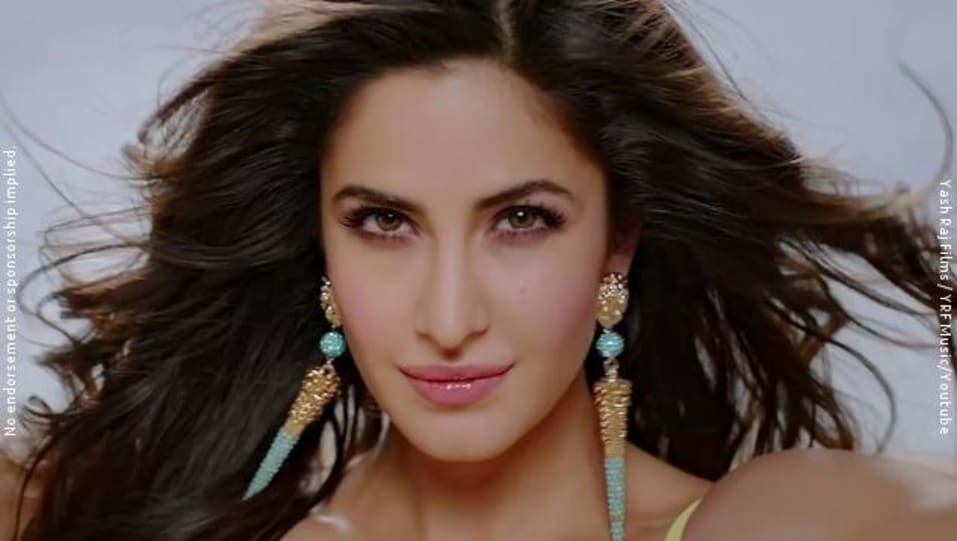 Katrina Kaif Celebrity Fashion Footwear In Outfit Name Charmboard Most popular katrina kaif photos, ranked by our visitors. katrina kaif celebrity fashion footwear